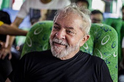 Lula, il presidente-operaio torna a guidare la prima economia dell’America