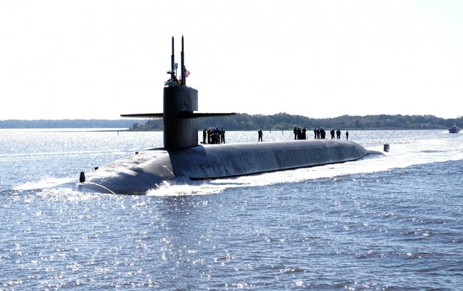 Armi nucleari, Usa e Russia si provocano nel Mediterraneo