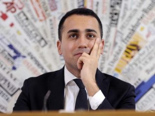 Di Maio, Bruxelles lo vuole emissario nel Golfo