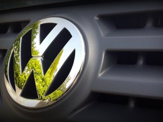 Vw aumenta i salari dell’8,5% per 125mila lavoratori