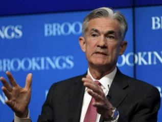 Powell: “Moderare il rialzo dei tassi di interesse forse già a dicembre”