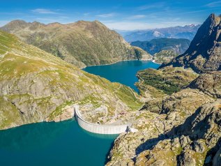 A 2000 metri di altitudine c’è un’enorme batteria ad acqua